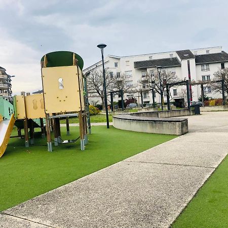 Beautiful Apartment Near Geneva سا جوليا أو جين المظهر الخارجي الصورة