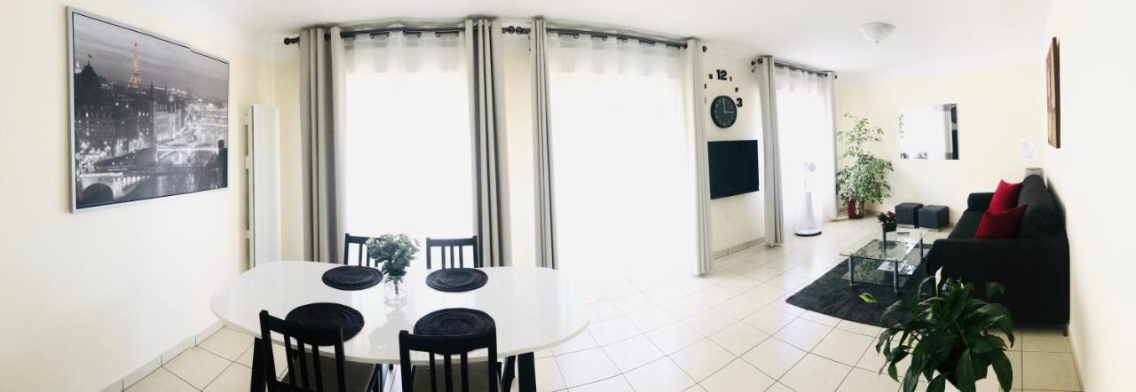 Beautiful Apartment Near Geneva سا جوليا أو جين المظهر الخارجي الصورة